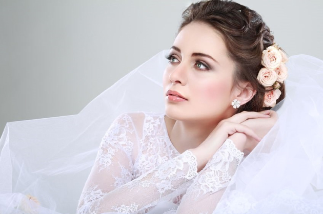WEDDING HAIR WEDDING HAIR, BEST HAIRDRESSERS IN COUNTY TIPPERARY AT LLOYDS HAIR SALON, CLONMEL